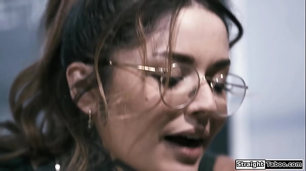 I amnot your student anymore so do_you wantto fuckme now