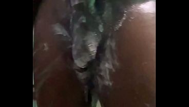 Video Bbc Wish He Was Pounding And Creaming You In The Shower thumbnail