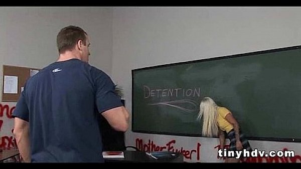 Nonton I Want This Teen Pussy Stevie Shae 4 91 thumbnail