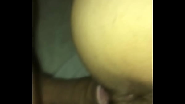 Mi esposa puta llevando guevo en cuatro 