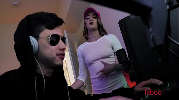 Hot Stepsis Lures Bro Into A Fuck 