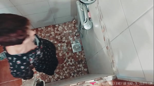 Cute Teen Girl enjoys herself in amateur