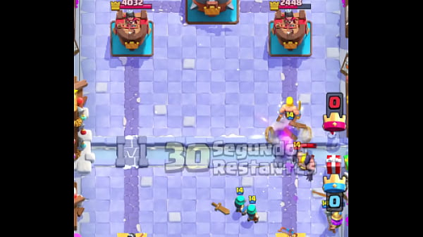 clash royale espancandouma vadia