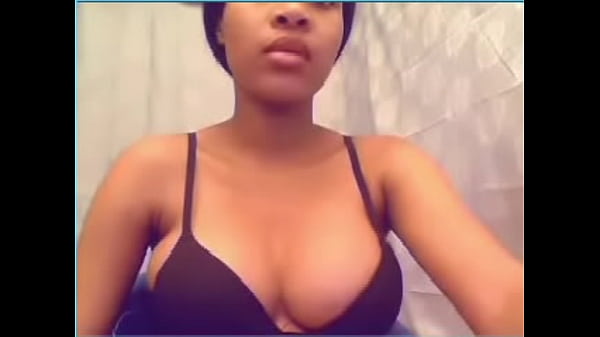 Busty Ebony Amateur Live Chat