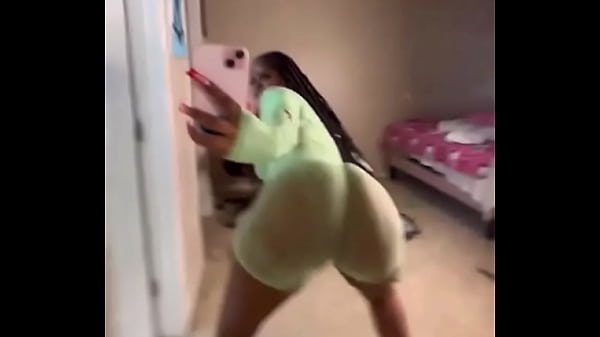 Damn that ass look good to eat #booty #ass #bigbooty #bigass 