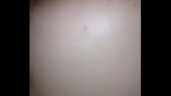 Dickefotze gefickt mit monsterschwanz