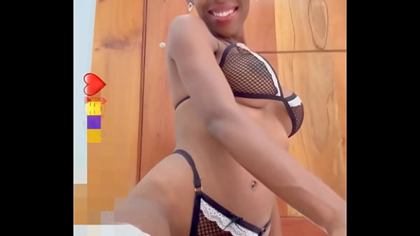 Nonton Latina Cachonda Masturb&aacute;ndose Bien Rico Para Ti thumbnail