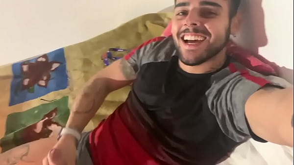 Play MP4 - NOVINHO BATENDO ATE GOZAR