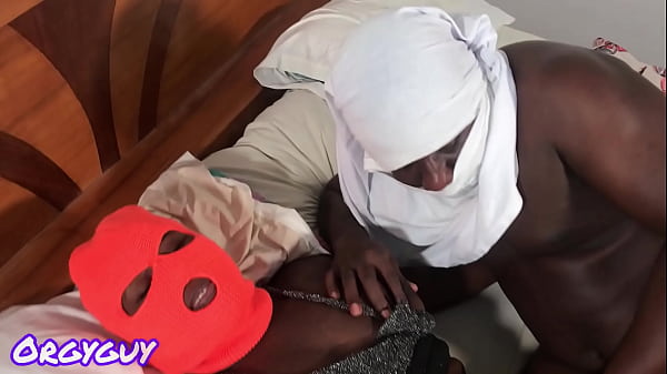 Couple invites goes wrong