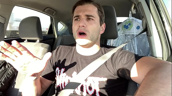 Play MP4 - Trying not to cum during a porn scene