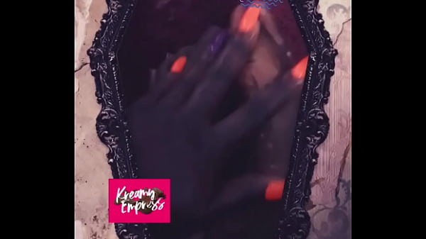 Halloween toes and Hand