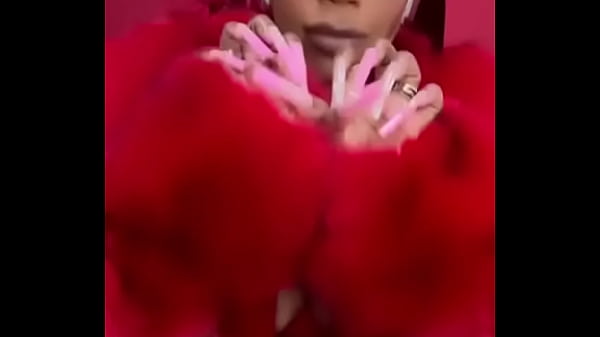 Nonton Hot Red thumbnail