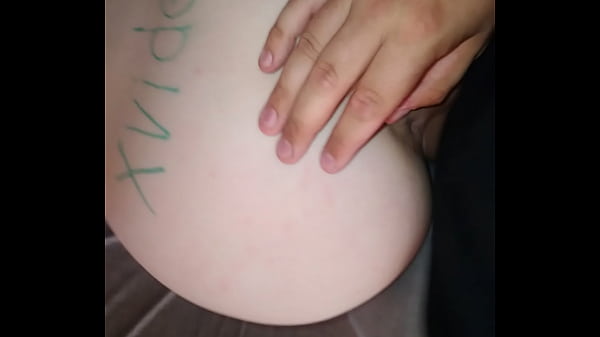 Малышка возбуждена 