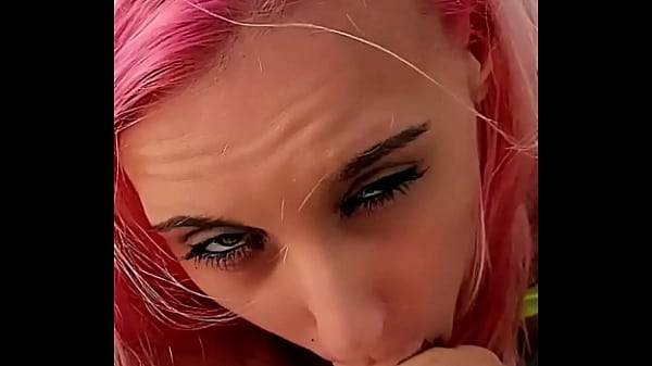 Nonton Cumshot Partially Lands On Her Face, While The Rest Blends With The Sea thumbnail