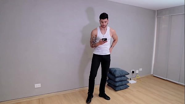 Etrene ends in tremendous nailed 