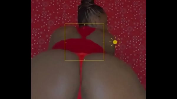 Teen Twerk Her Big Ass thumbnail