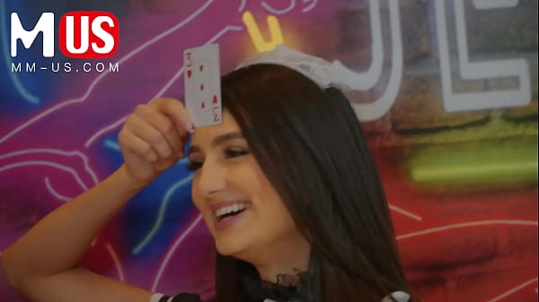 In this weeks episode of Jerkaoke, Eliza Ibarra and Jay Romero play some games and fuck around. 