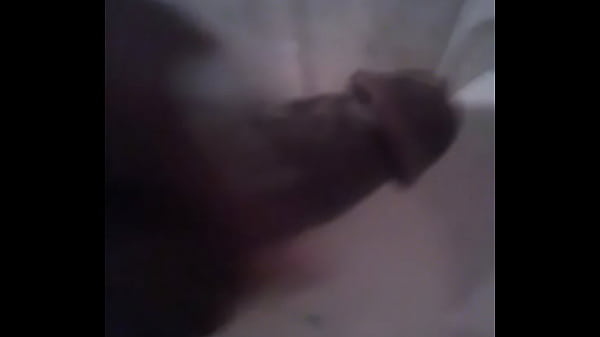 Nonton Showered Up thumbnail