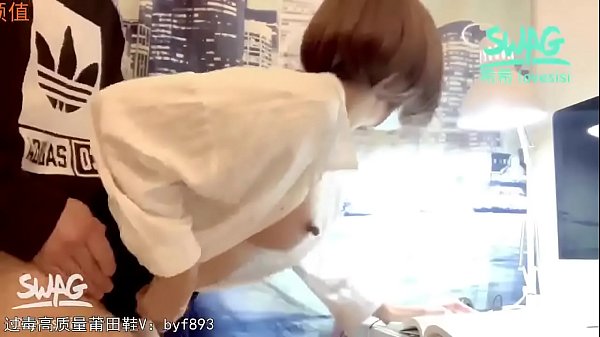 客服小姐上班做爱自拍还被干到潮吹淫荡叫声好像有被客人听到中文字幕