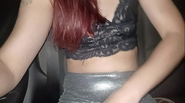 "marido n&atilde;o me come" fui passear de uber sem calcinha e motorista pediu pra ver minha xota vagina 