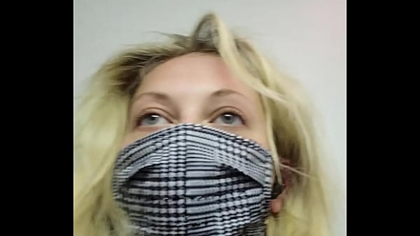 P*SSING / SQUIRTING ON A PUBLIC AIRPLANE