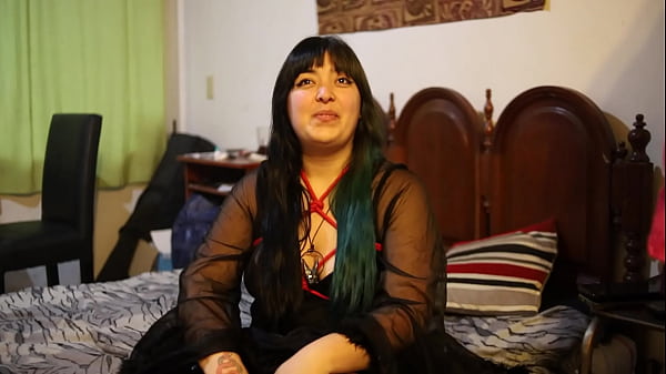 Reyna tirana nos somete con su lujuria imparable &ndash; entrevista y cl&iacute;max en su trono de perversi&oacute;n 