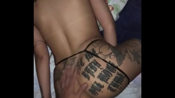 Encontreiela deitada na_cama e gozei no_cuzinho_dela Japaaa Rodrigues