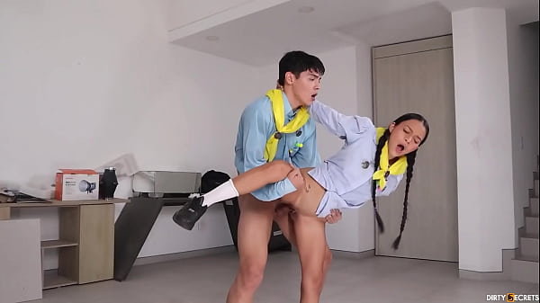 I M_CAMPING_EXPLORING EMMA ANTURIN S VAGINA