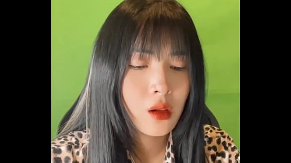 Xin Ch&agrave;o C&aacute;c Bạn đến Với K&ecirc;nh Của Quỳnh Nh&eacute; thumbnail