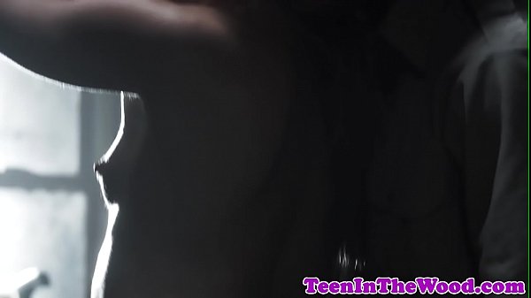 Play MP4 - Stranded teen gets banged in missionary pose