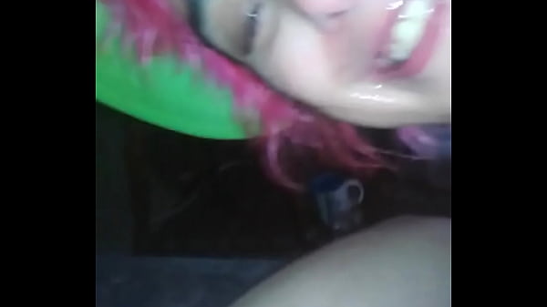 Petite french girl sucking 