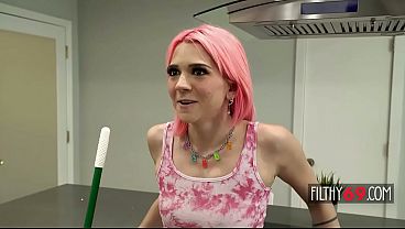 Nonton Stepbrother Giving His Stepsister Rough Fuck thumbnail