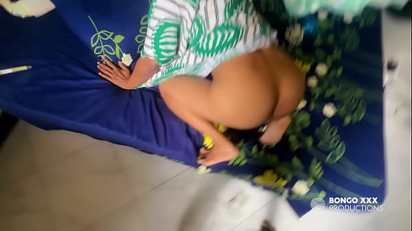 Nonton Petite Ebony Purple Creamy Pussy thumbnail