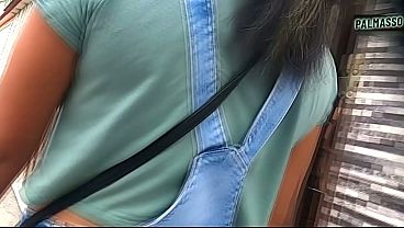 Young girl caught on the street, lets herself be fucked by a stranger in exchange for buying her new clothes - (By chance fucking with a stranger) 