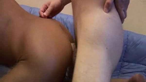 Guy drills his asshole unprotected and gives ten facial load 