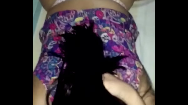 Play MP4 - Casada mamando muito