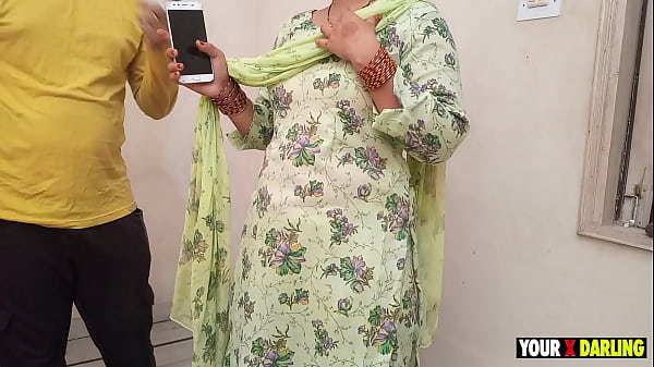 Big Ass Horny Indian Punjabi Women Wants To Viral On Insta A Young Boy Fucked Her Non Stop thumbnail