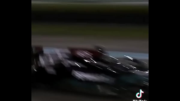 Ele foi fudido e tomou um cacete 