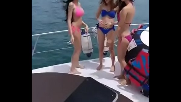 Sexy Pink Girl thumbnail