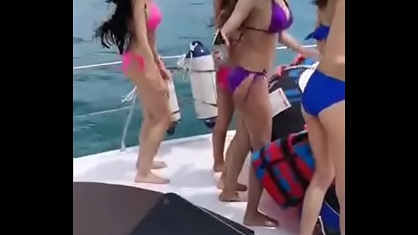 Play MP4 - Best Quality Asian Girls Attract Hot