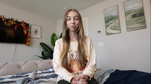 Step sis bonding before thanksgiving dinner breezy bri