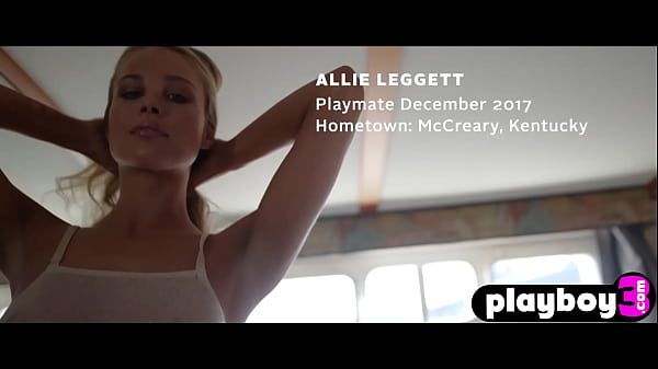 Play MP4 - Beautiful blonde Allie Leggett hot posed on the boat in amazing lingerie