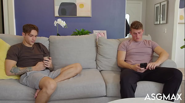 Hunk Buddies Becum FWB 