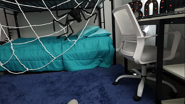 Nonton Step Sis Wants Candy Cock - Kallie Taylor thumbnail