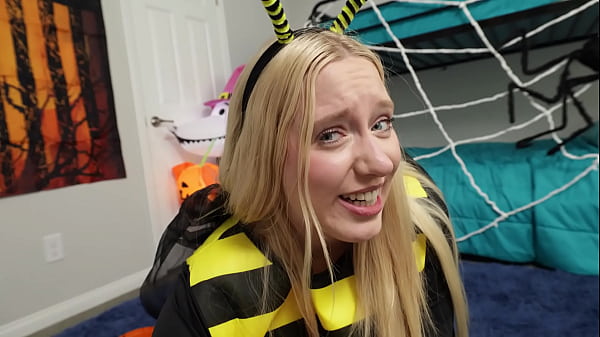 Play MP4 - Step Sis Wants Candy Cock - Kallie Taylor