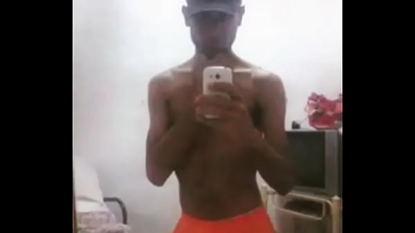 Play MP4 - Leonardo Rodrigues - Beard Man no Instagram 02