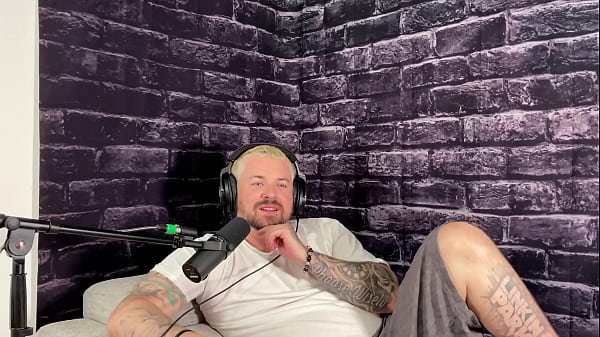 Play MP4 - Huge Big Natural Tits Brandy Renee Fucks In Car After Hang Out