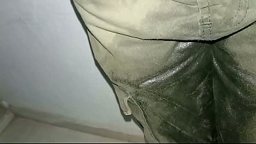 Pa&ntilde_al orinado y m&uacute_ltiples orgasmos