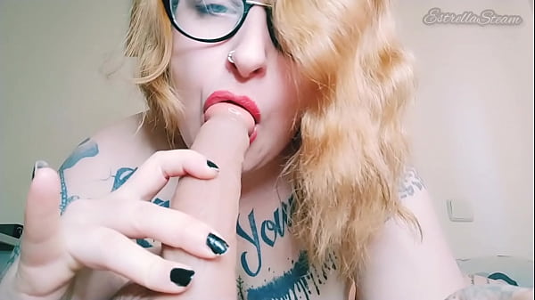 Estrellasteam sucks the tip of her dildo 