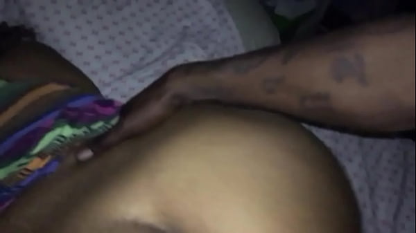 Play MP4 - My neighbor man out of town